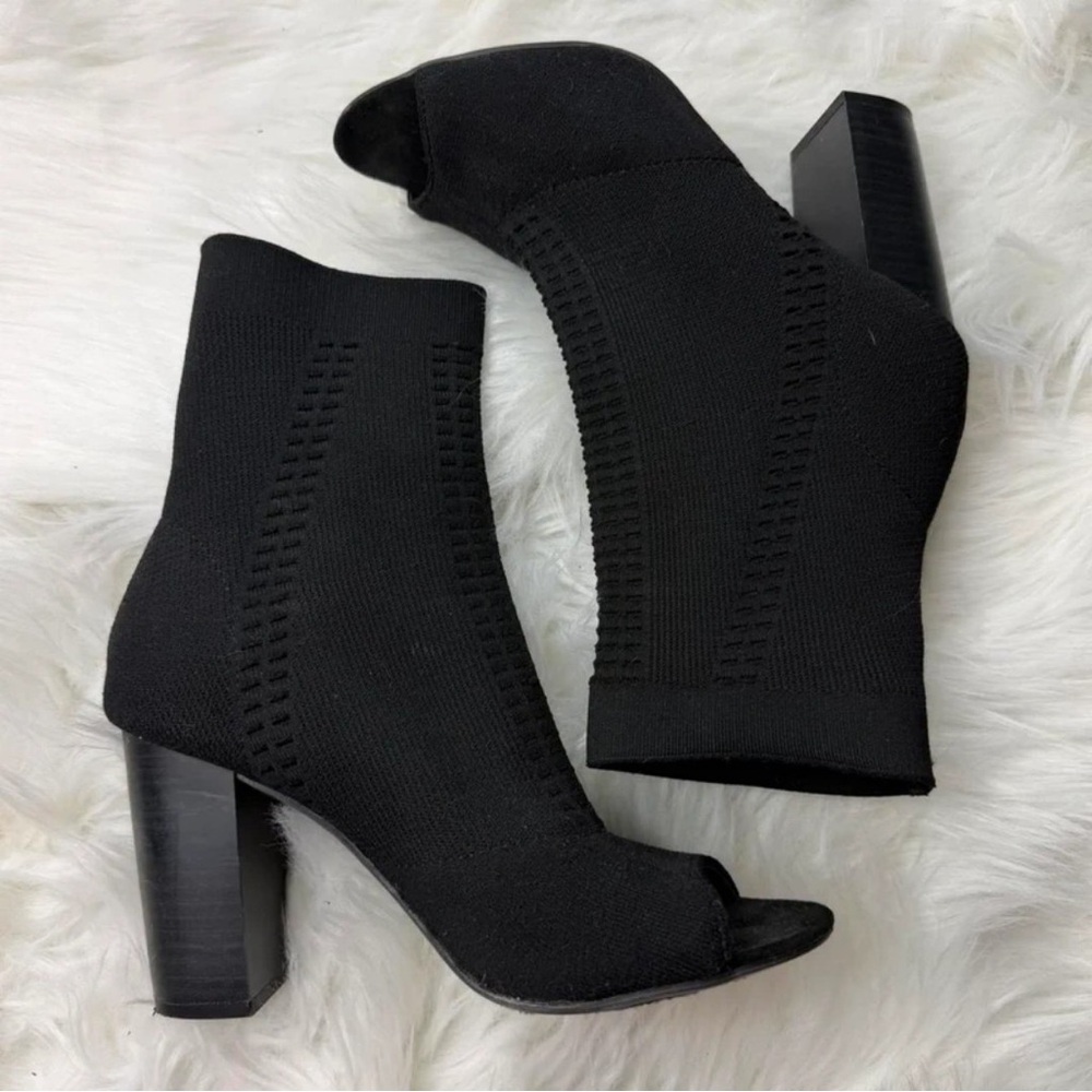 Mossimo Supply Co. Black Knit Heeled Boots